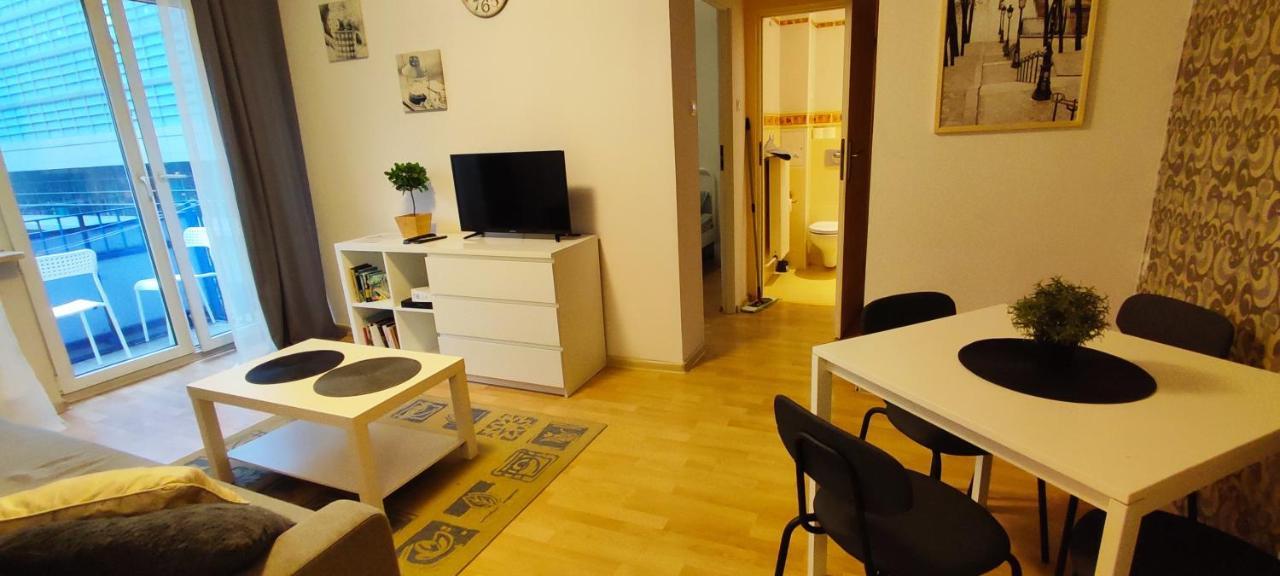 Top Apartamenty Centrum - Metro Rondo Onz วอร์ซอ ภายนอก รูปภาพ