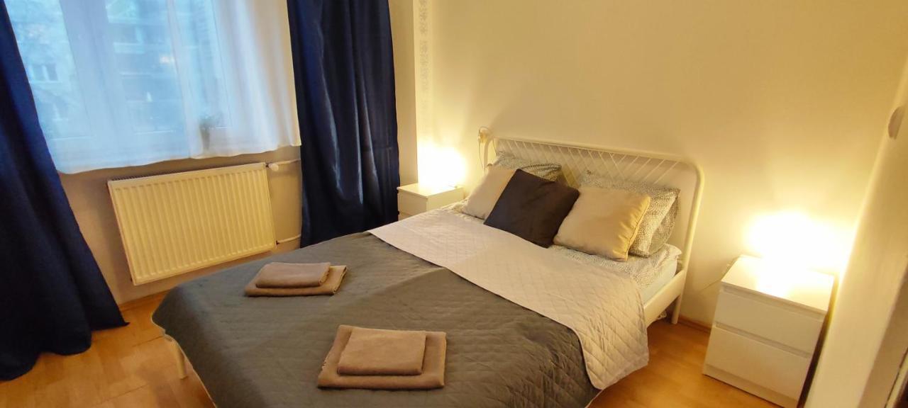 Top Apartamenty Centrum - Metro Rondo Onz วอร์ซอ ภายนอก รูปภาพ