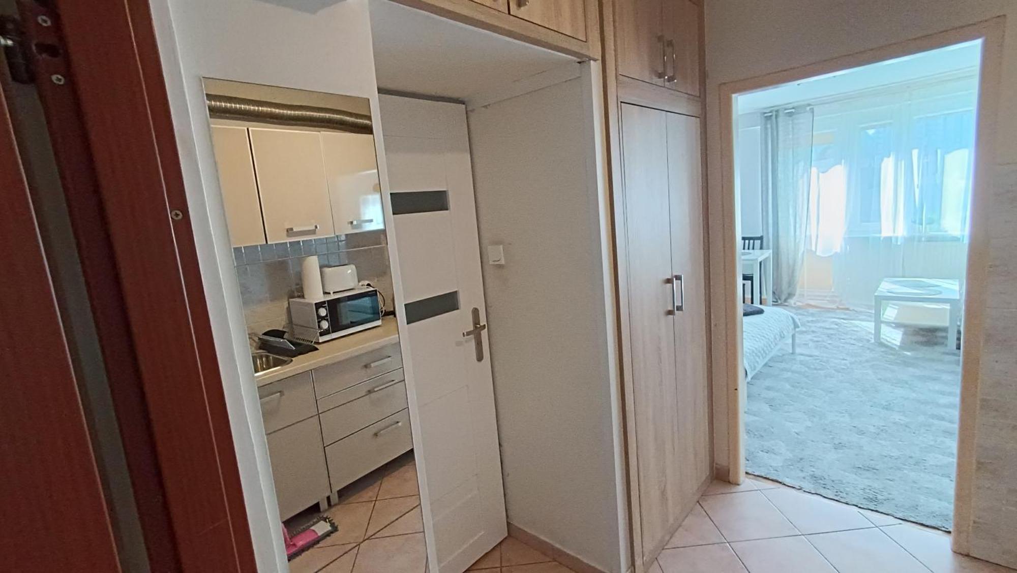 Top Apartamenty Centrum - Metro Rondo Onz วอร์ซอ ภายนอก รูปภาพ